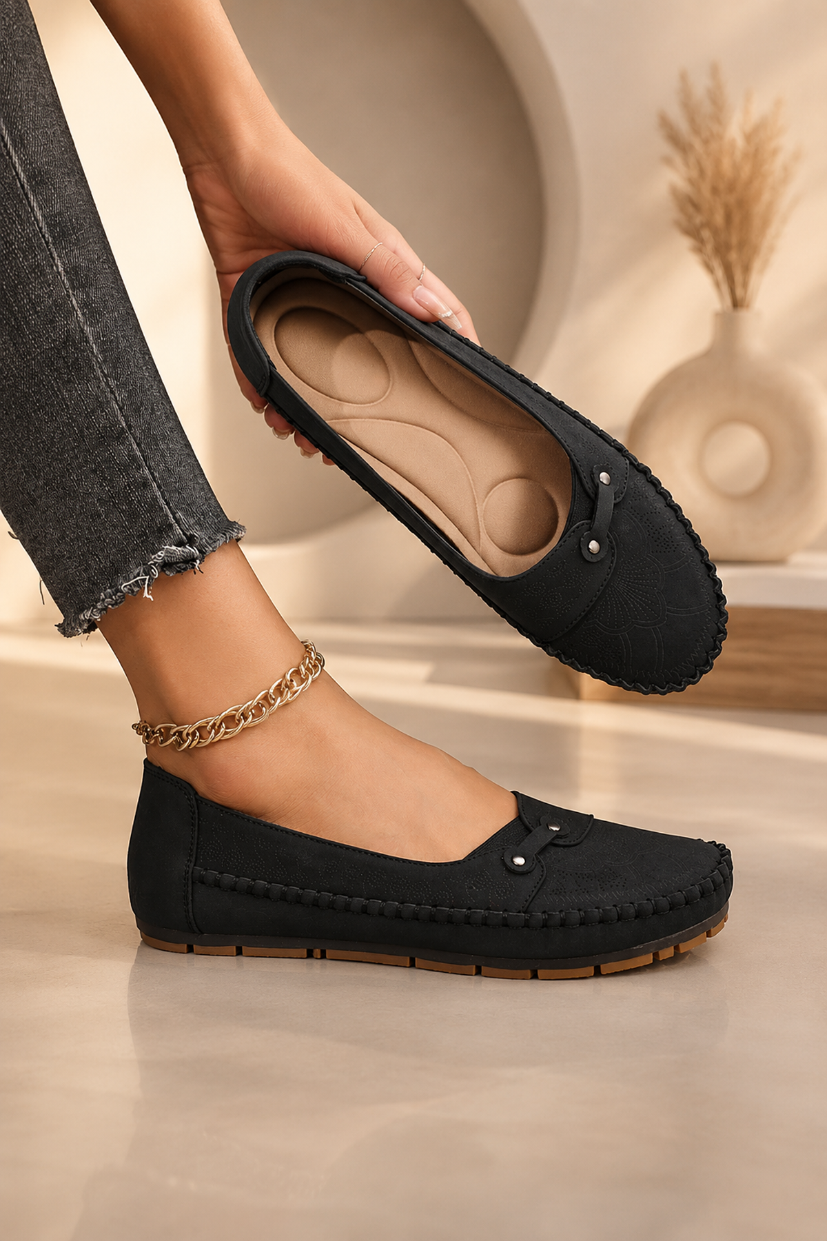 Womens Vintage Laser Stitched Flat Loafers
